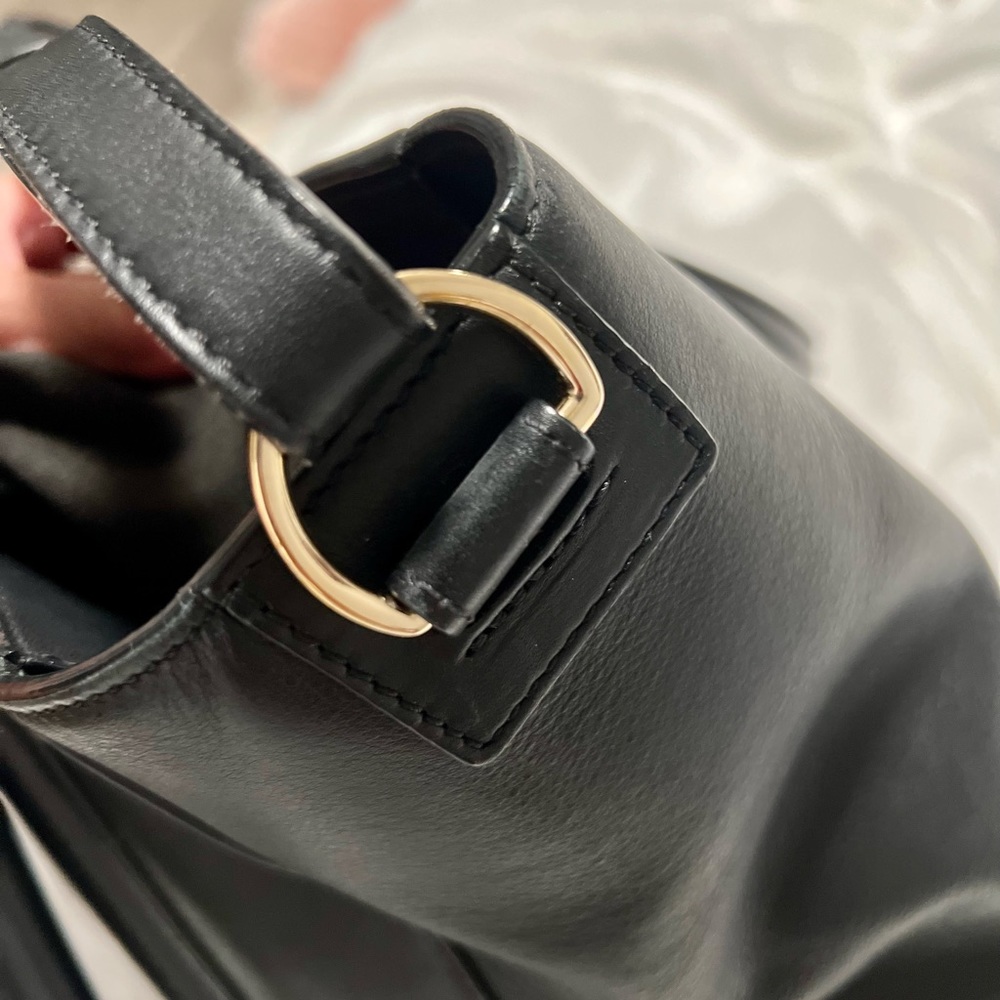 Givenchy Black Leather Tote - Picture 15 of 16